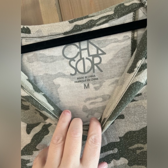 Chaser Camo Split Back Tee - Picture 2 of 8